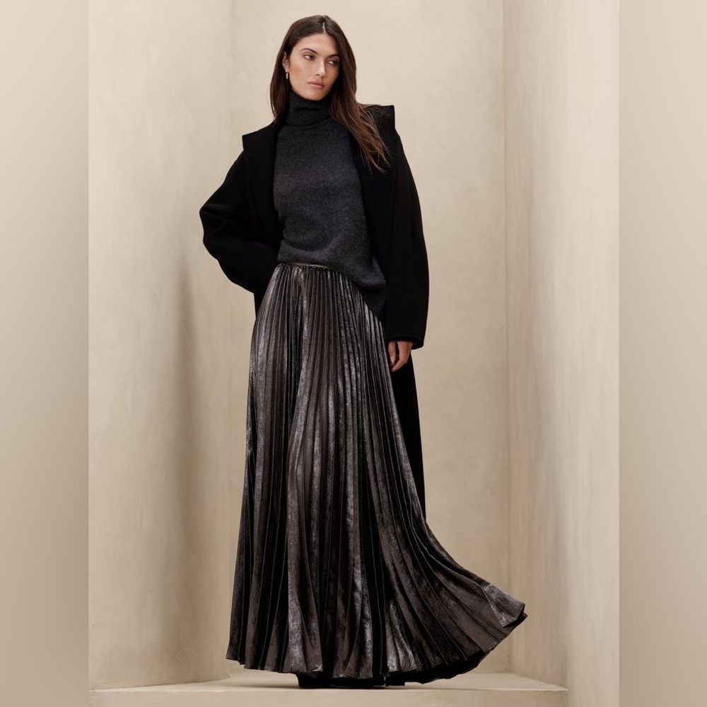 Banana Republic Maxi Skirt.